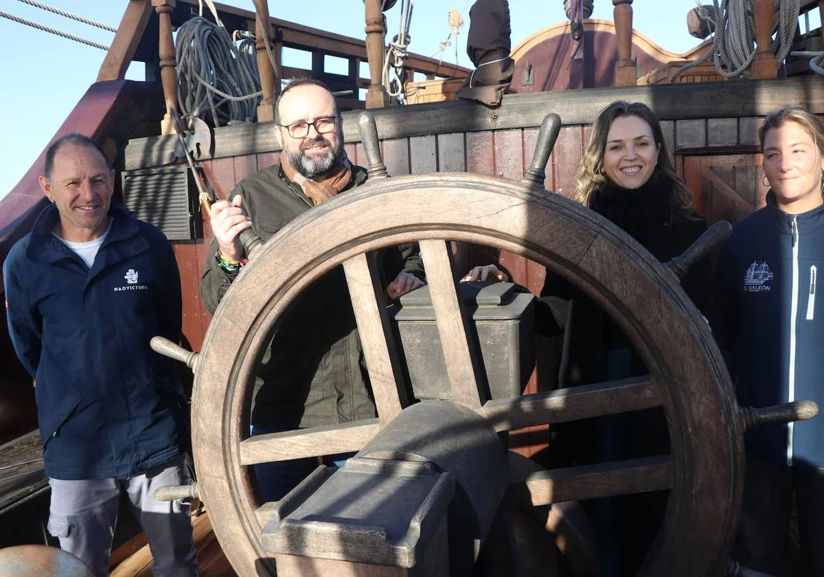 El Galeón Andalucía Echa El Ancla En Almerimar Y Abre Sus Puertas A La ...